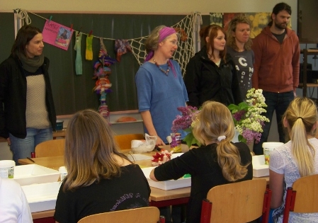 Spielend Völker entdecken Spielend Völker entdecken